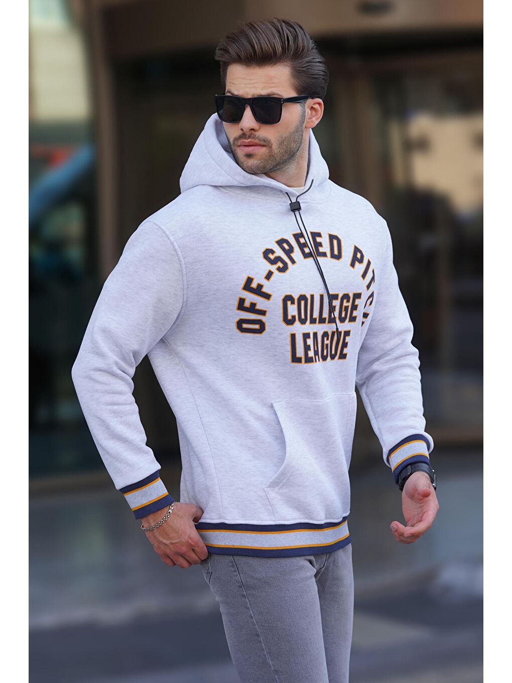 Madmext Kar Melanj Karmelanj Kapüşonlu Cep Detaylı Baskılı Erkek Sweatshirt 7068 - 1