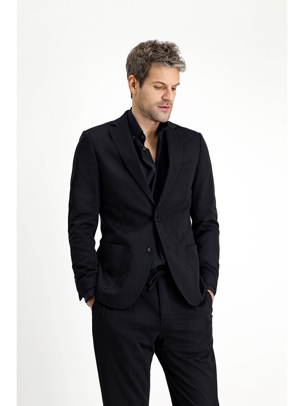 Siyah Regular Fit Klasik Elastanlı Örme Ceket-1