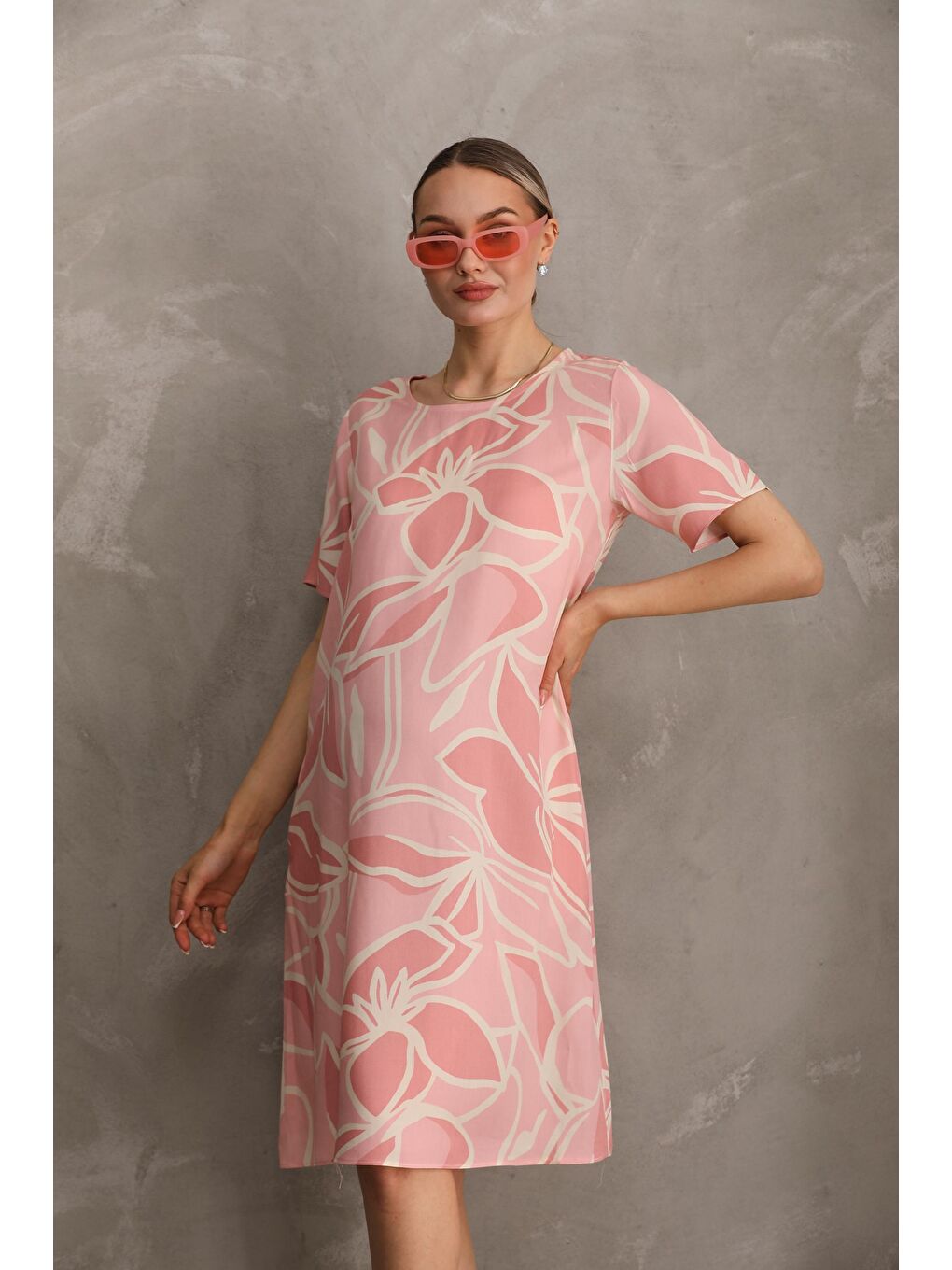 Pembe Hamile Baskılı Midi Kısa Kol Yandan Cepli Elbise-1