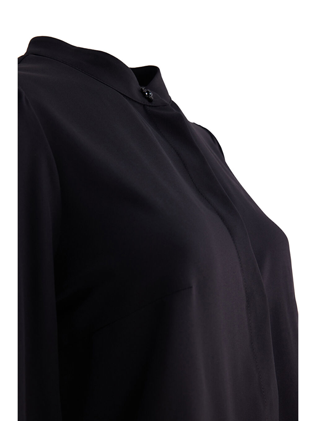 Siyah Hakim Yaka Kolları Fırfırlı Bluz-1