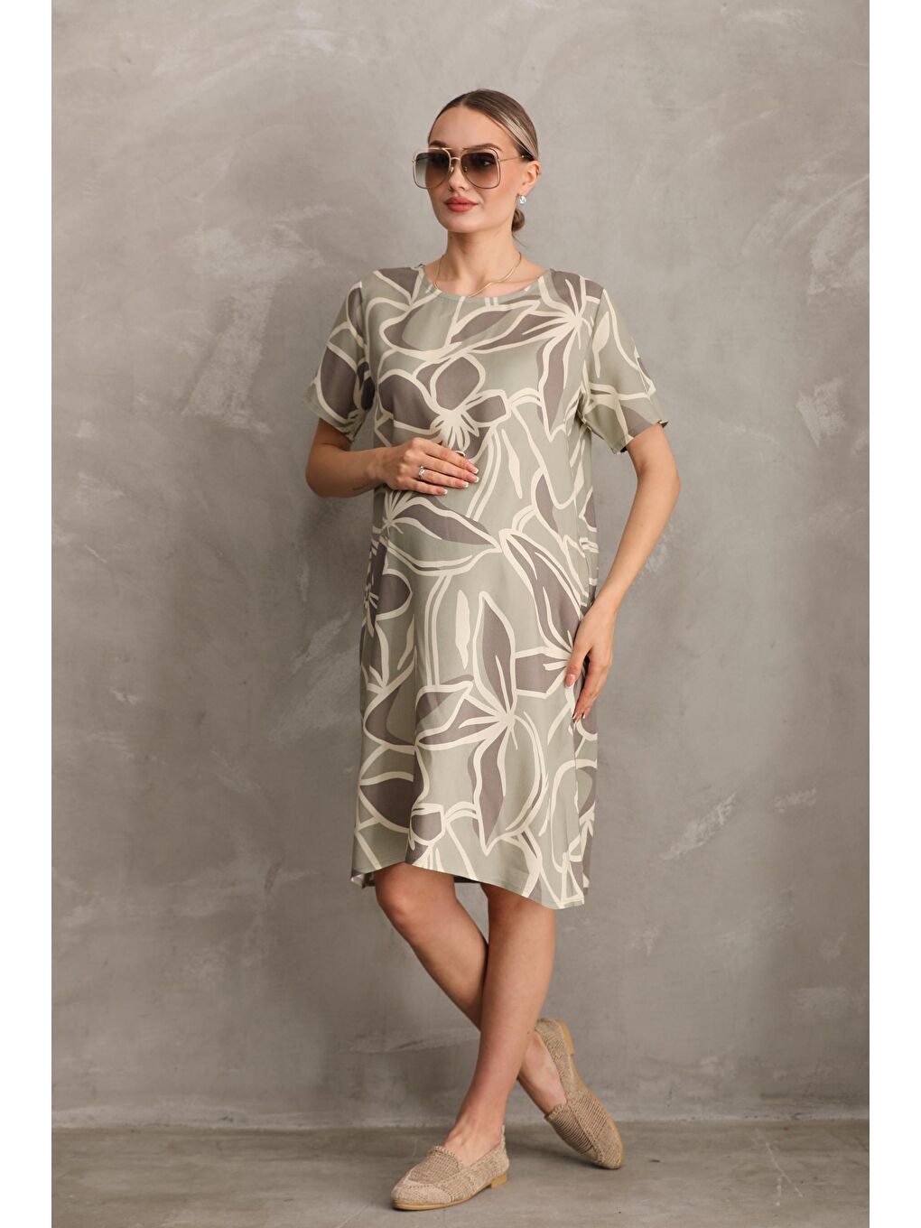 Yeşil Hamile Baskılı Midi Kısa Kol Yandan Cepli Elbise