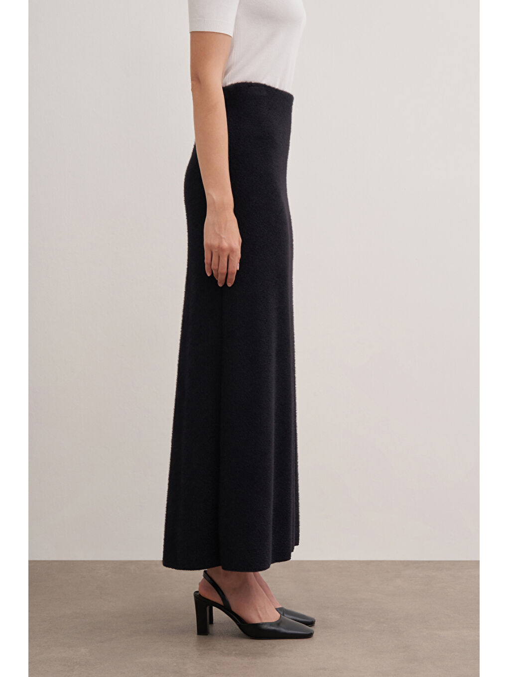 Siyah A Kesim Etek-2