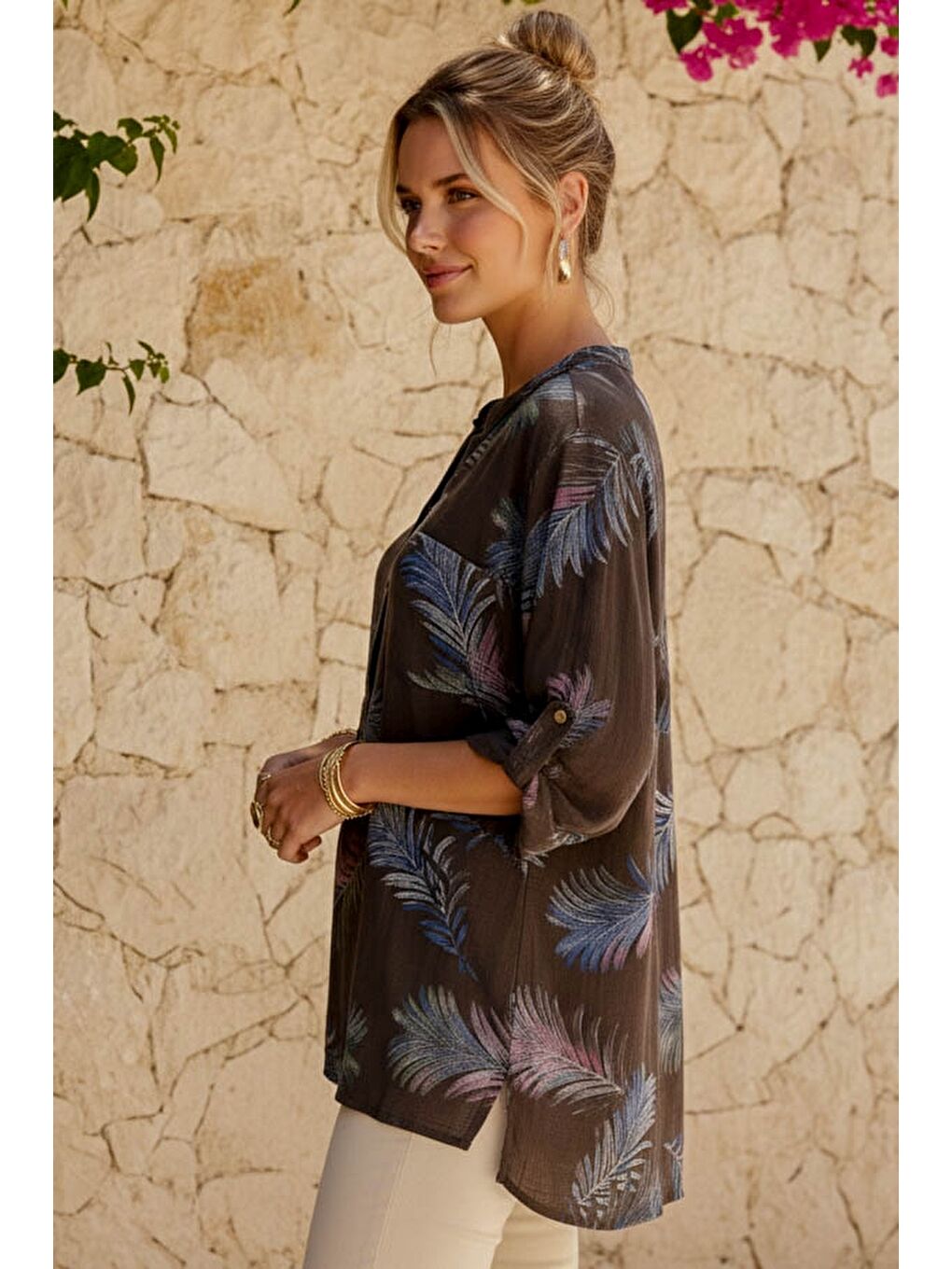 İtalyan Kahverengi Hakim Yaka Düğmeli 3/4 Kol Yaprak Desenli Keten Görünümlü Dokuma Bluz 75 65-1