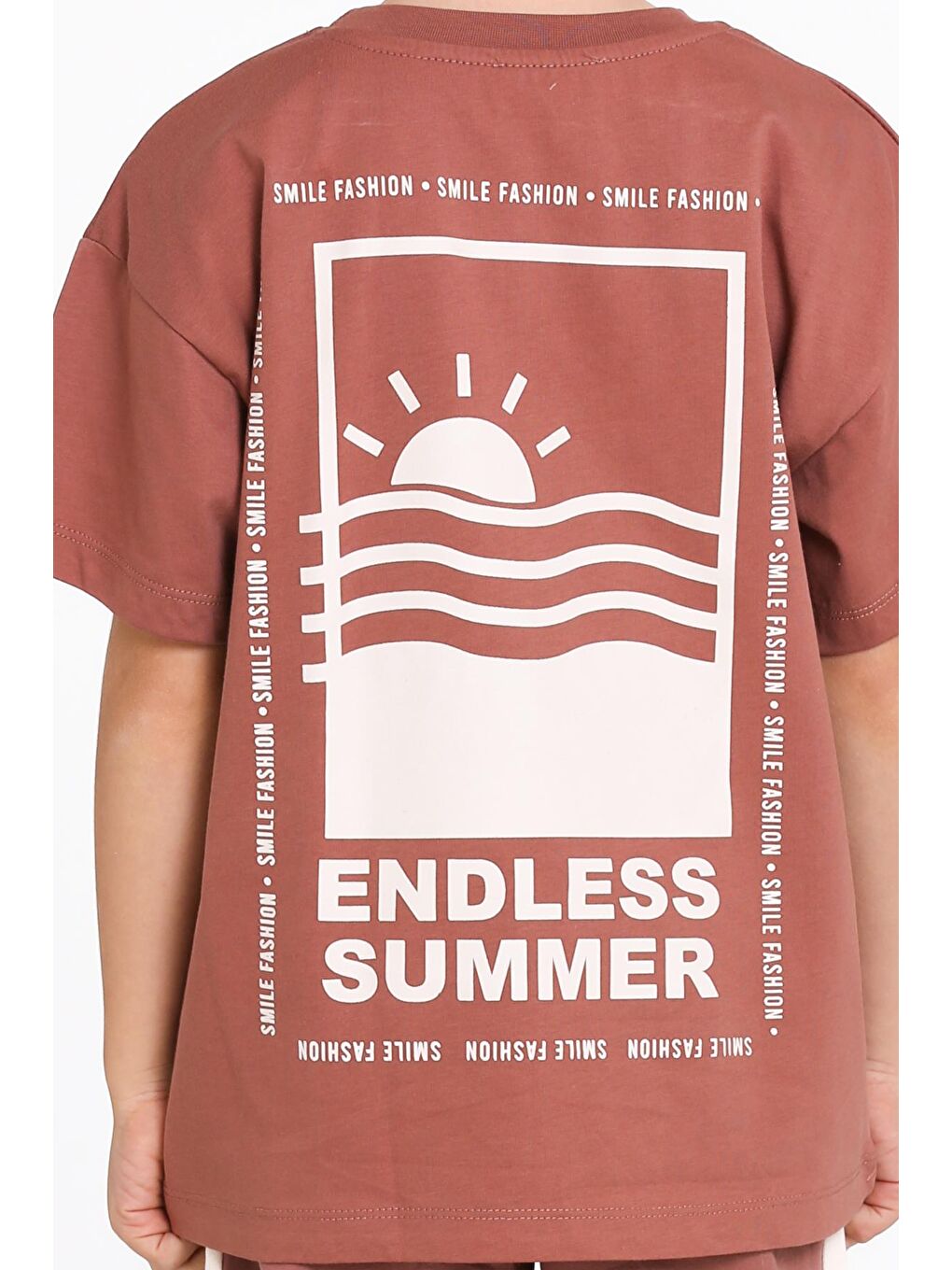 Kahverengi Kahve Endless Summer Sırt Baskılı 5-9 Yaş şortlu Takım - 2494-3-3