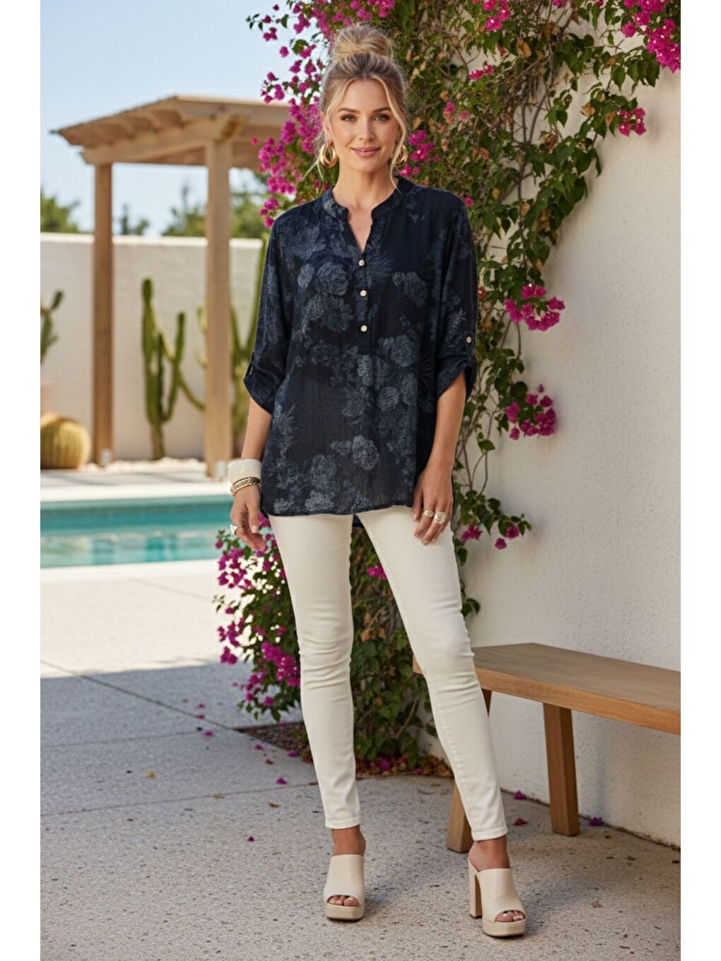 İtalyan Siyah Hakim Yaka Düğmeli 3/4 Kol Çiçekli Cepli Casual Keten Görünümlü Dokuma Bluz 75 65-4