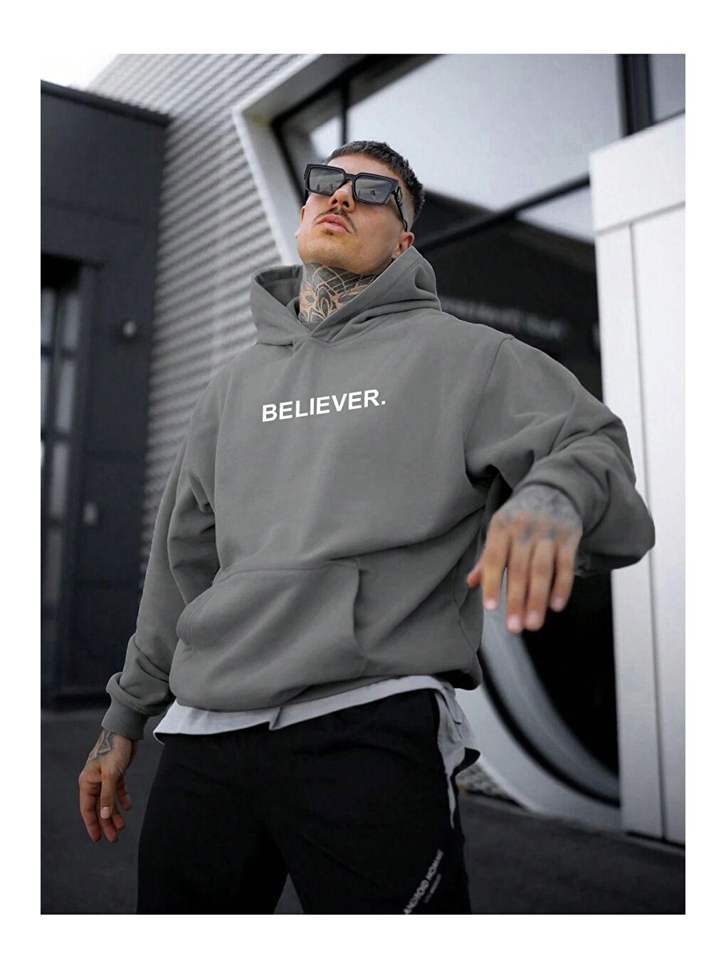 Trendseninle Füme Erkek Füme Believer. Baskılı Oversize Kapüşonlu Sweatshirt