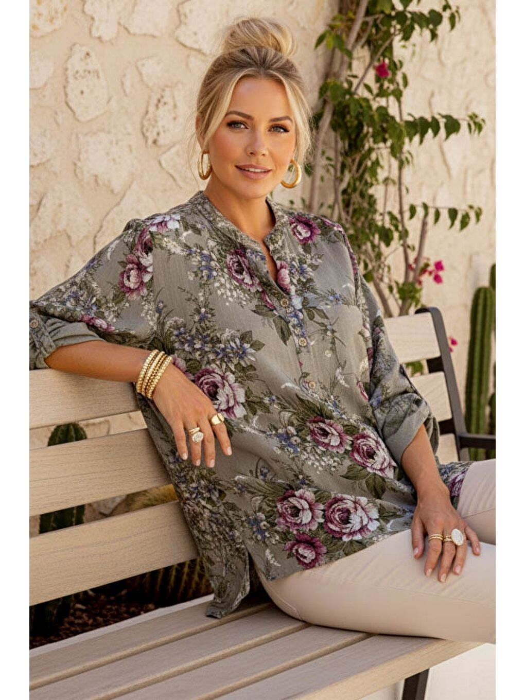 Bej İtalyan Vizon Hakim Yaka Düğmeli 3/4 Kol Çiçekli Cepli Casual Keten Görünümlü Dokuma Bluz 75 65