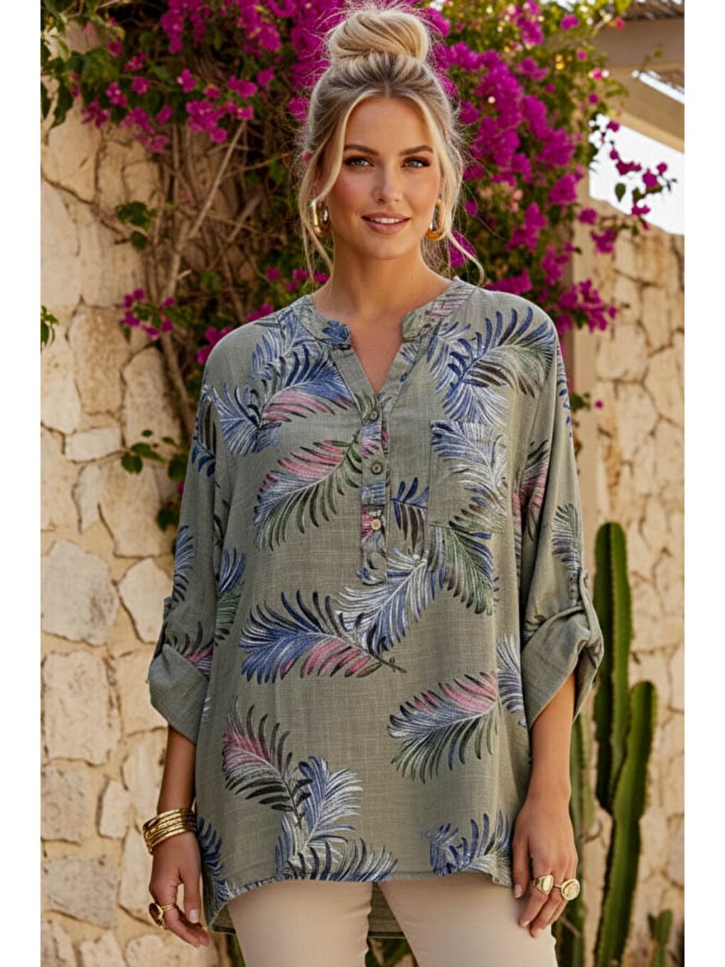 İtalyan Haki Hakim Yaka Düğmeli 3/4 Kol Yaprak Desenli Cepli Keten Görünümlü Dokuma Bluz 75 65-1