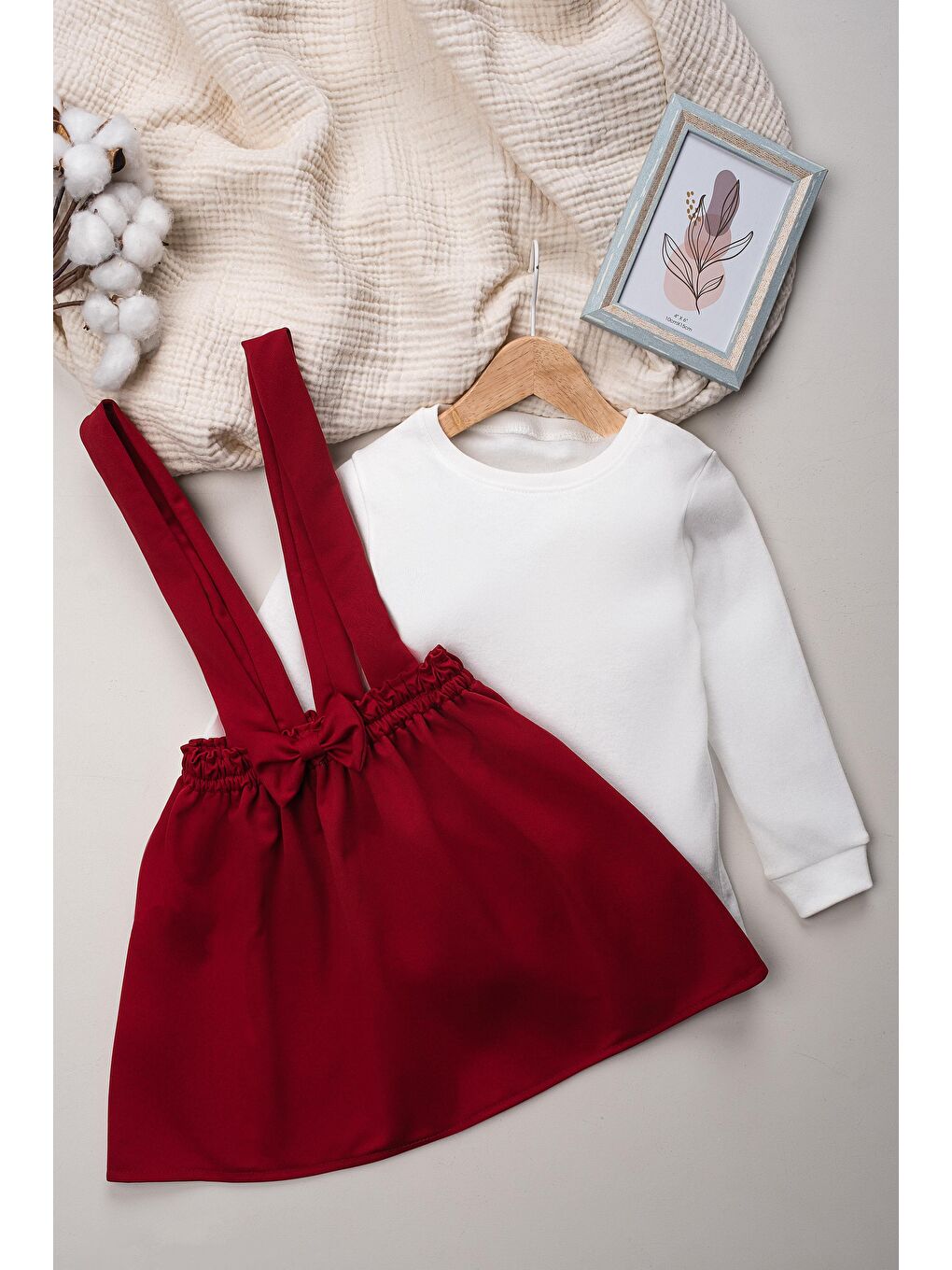 Kırmızı Kız Çocuk Takımı 2 Parça Salopet Elbise Pamuklu Kumaş Uzun Kollu Fiyonklu Etekli Takım 1-5 Yaş-6