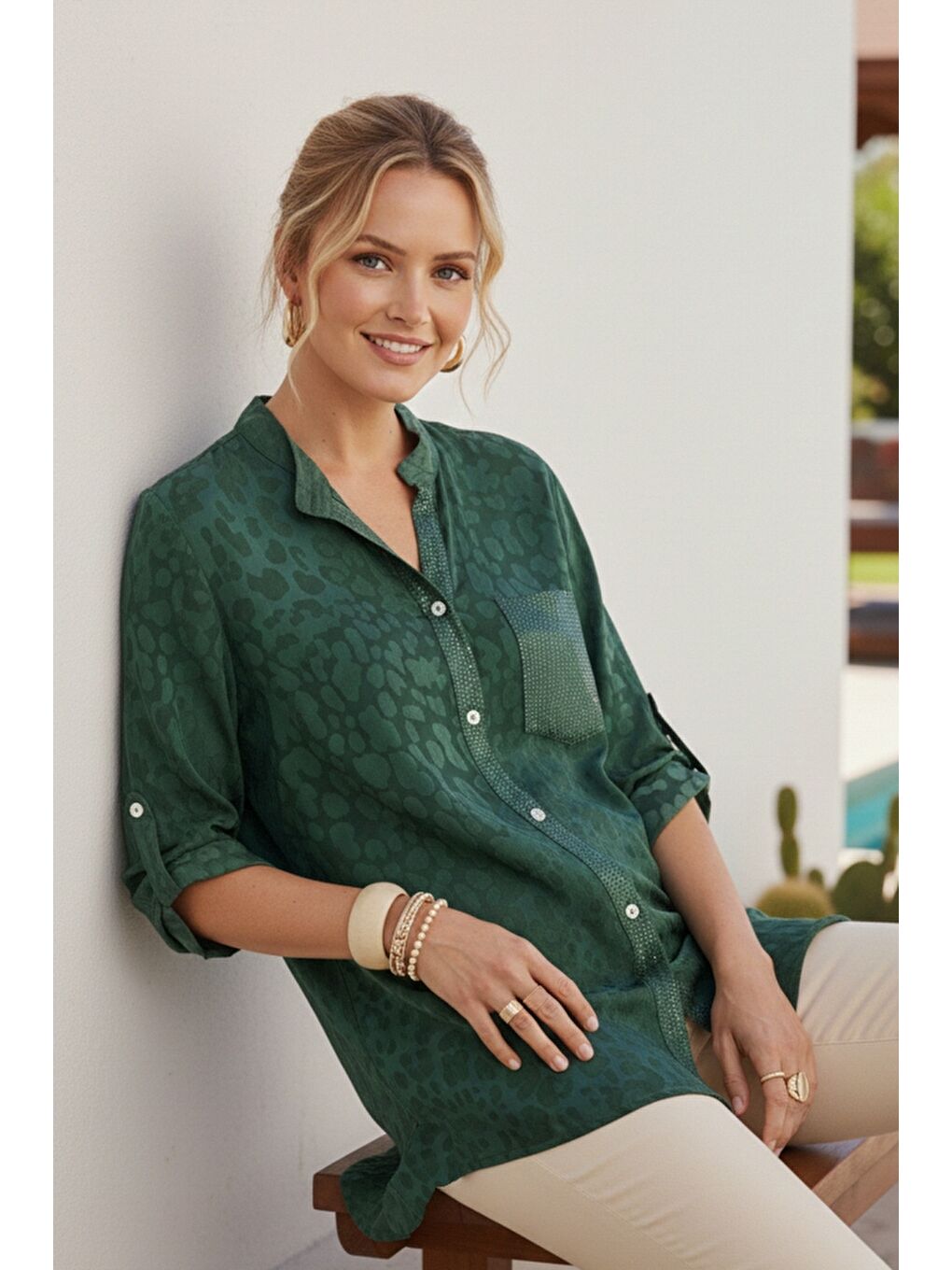 İtalyan Koyu Yeşil Hakim Yaka 3/4 Kol Leopar Desenli Düğmeli Pullu Cepli Casual Viskon Dokuma 75 65-3