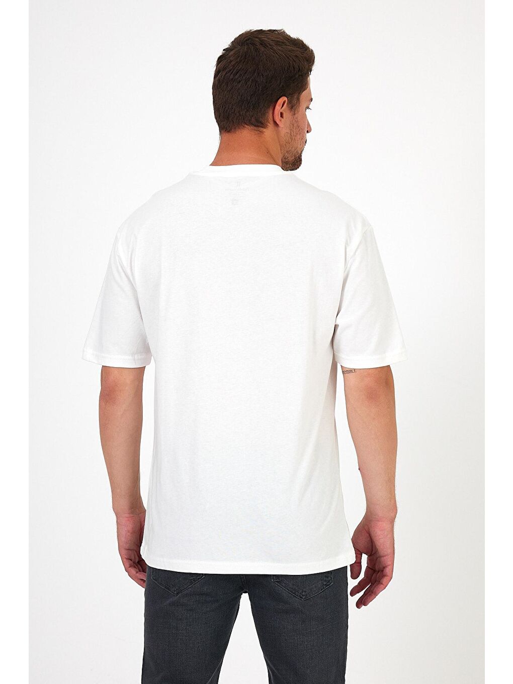 Beyaz Bisiklet Yaka  Baskılı Erkek Tişört 0210-3