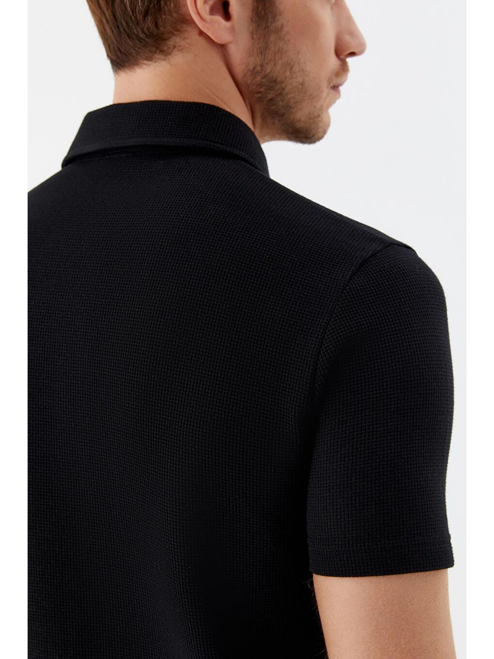 Siyah Düğmeli Polo Yaka Erkek T-Shirt – Regular Fit-5