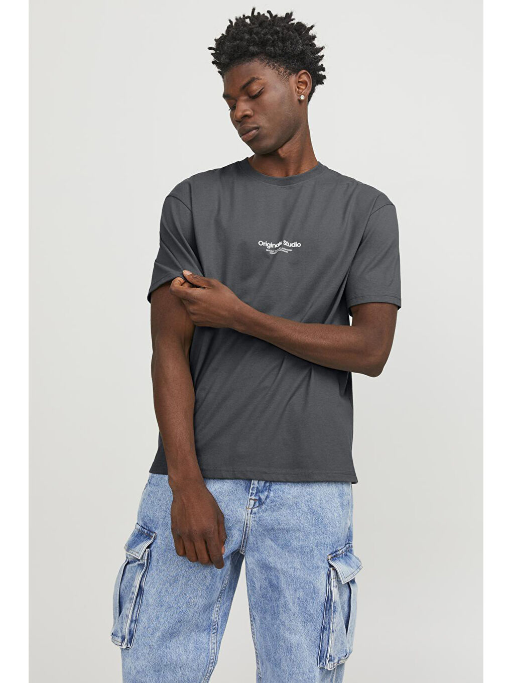 Gri Jorvesterbro Pamuklu Bisiklet Yaka Relaxed Fit Erkek %100 Pamuk Tişört 12240121-2