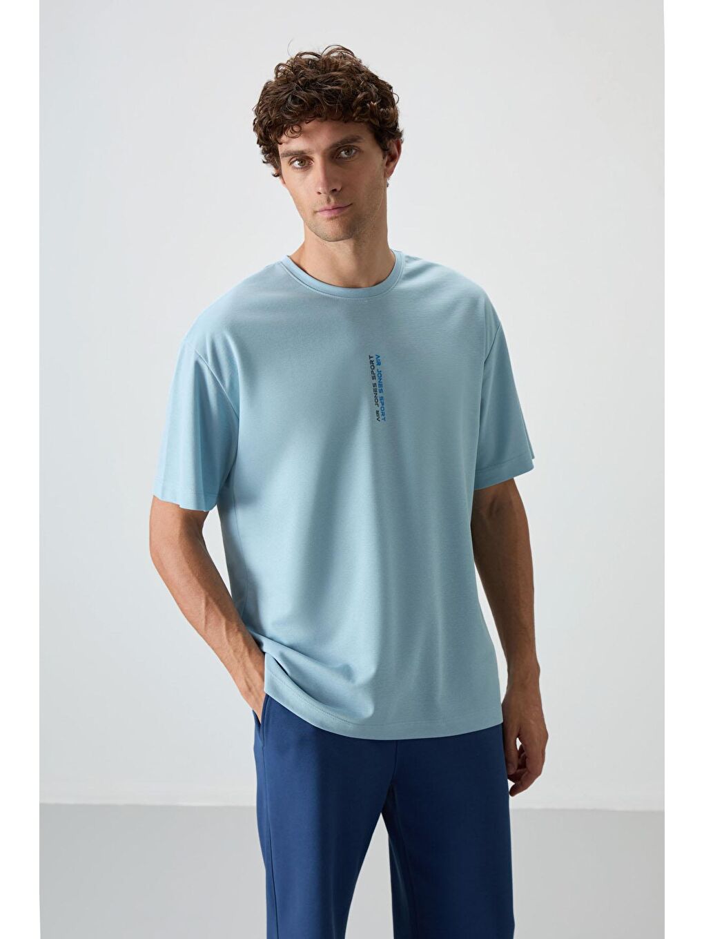 AIR JONES Açık Mavi Pamuklu Kalın Yüzeyi Dokulu Oversize Fit  Baskılı Erkek T-Shirt - 88368 - 3