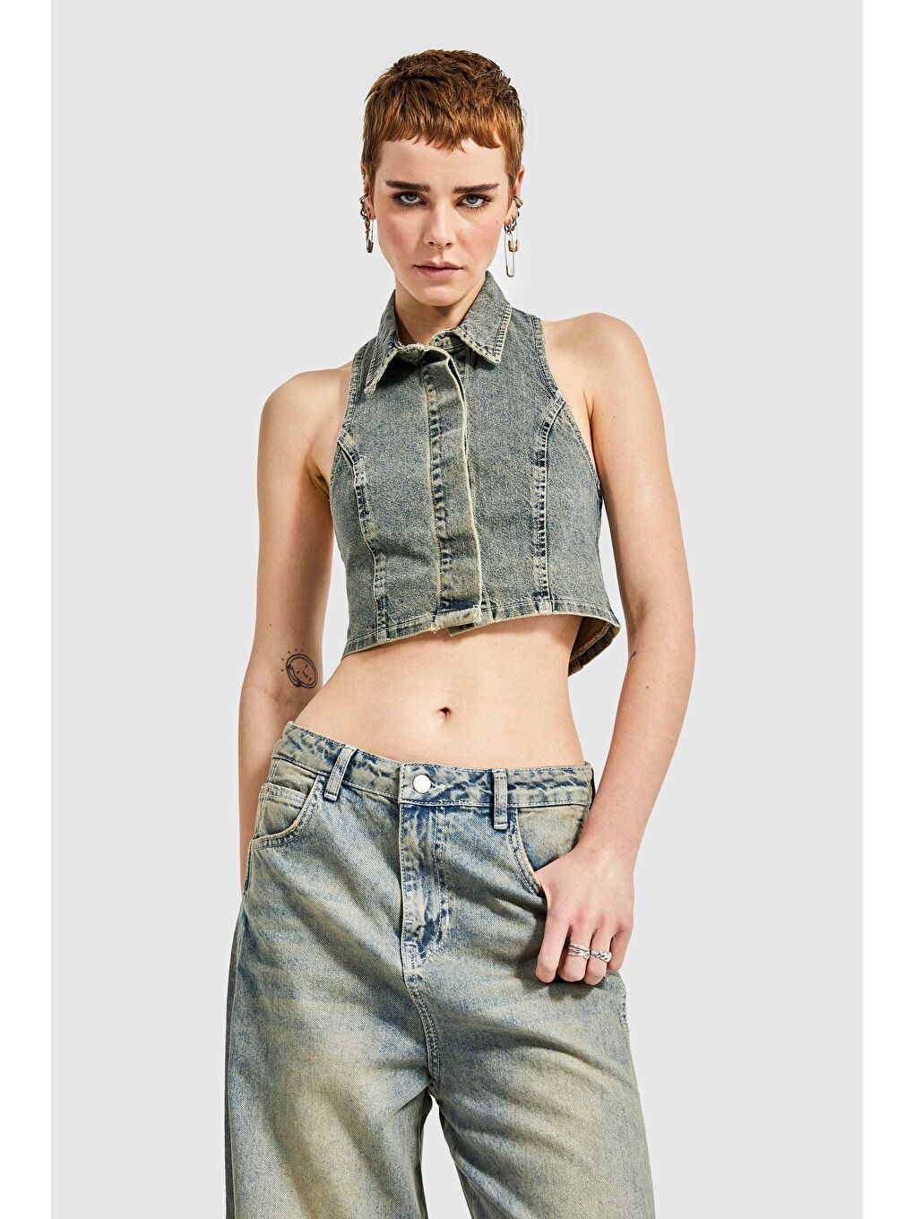 it's basic Yeşil Kadın  Tint Rengi Önden Düğmeli Crop Denim Yelek - 4