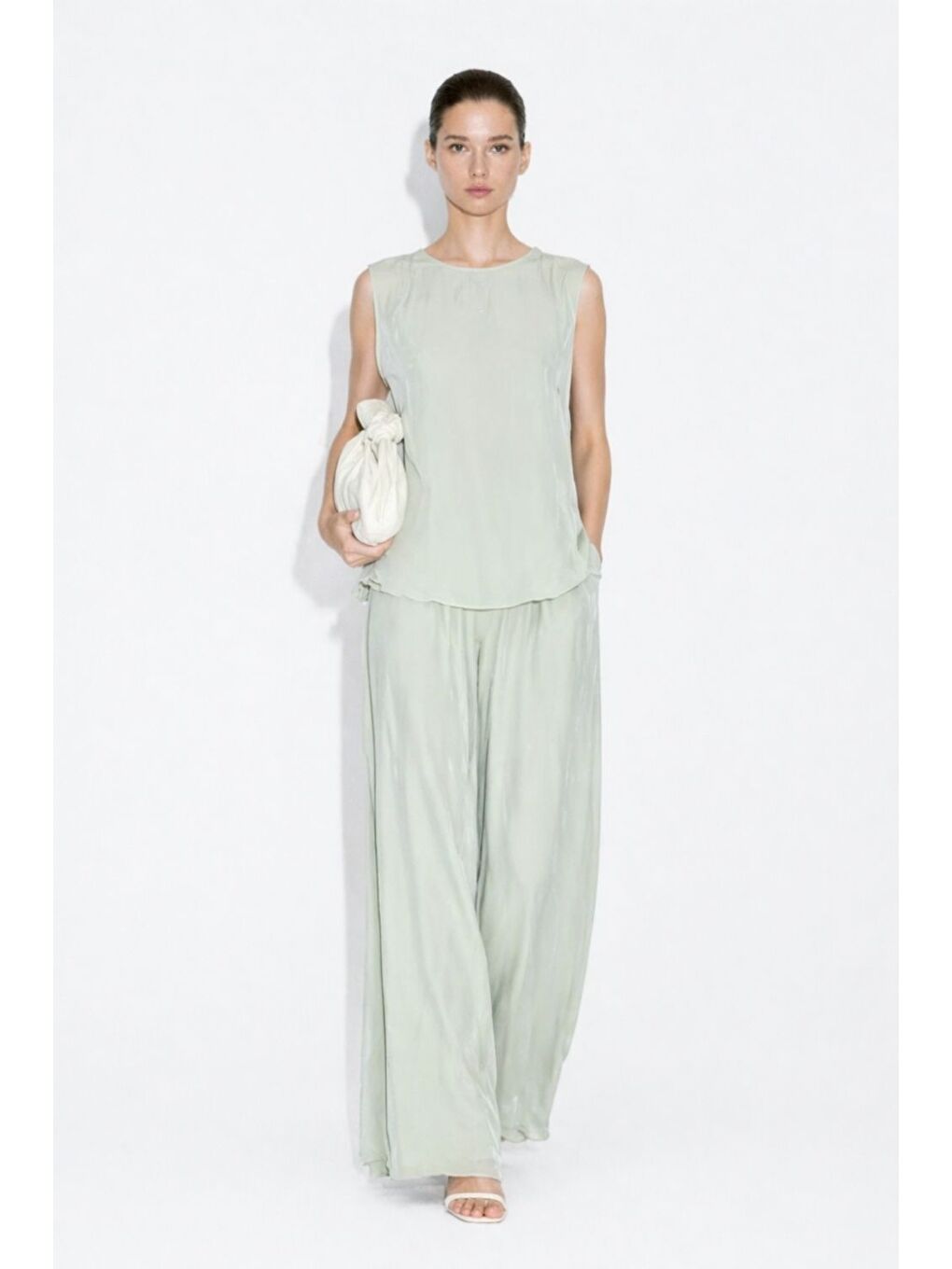 Klasik İç Lux Mint Yeşili Bluz