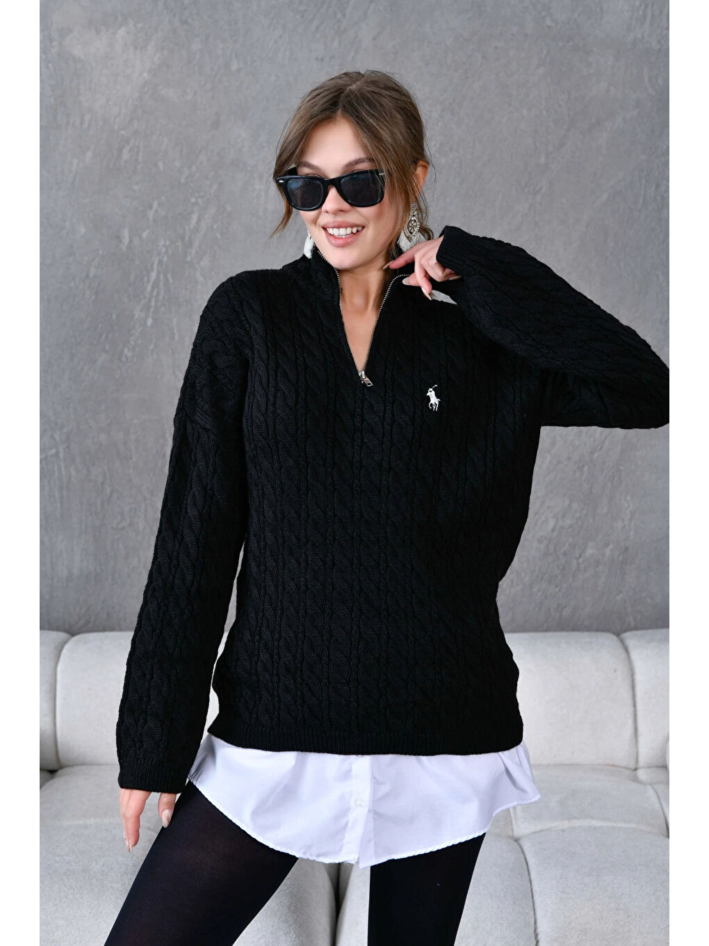 Siyah Kadın Dik Yaka Fermuar Detay Saç Örgü Triko Kazak-3