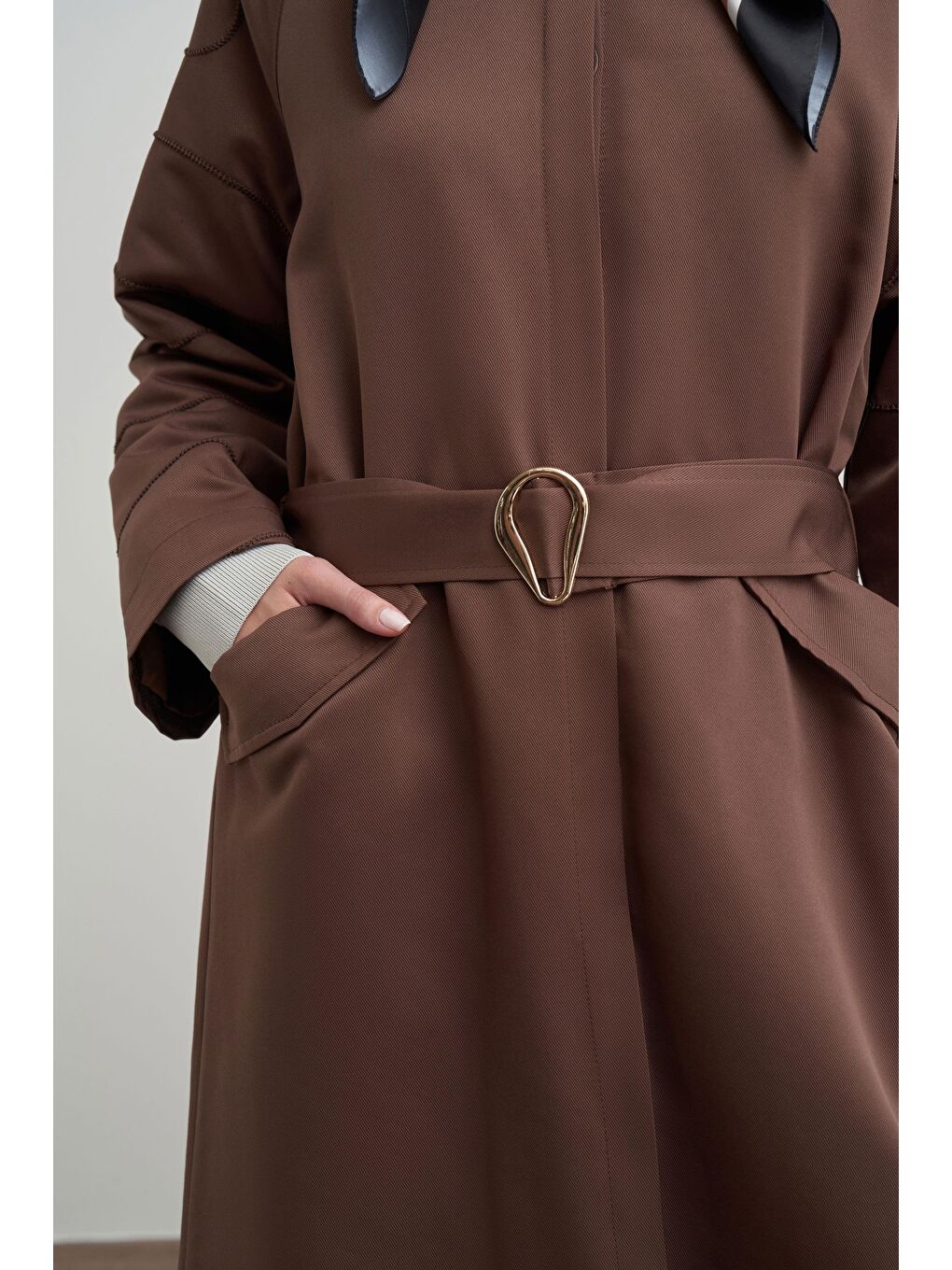Kahverengi Acı Kahve-Kuşak Detaylı Uzun Ferace-4