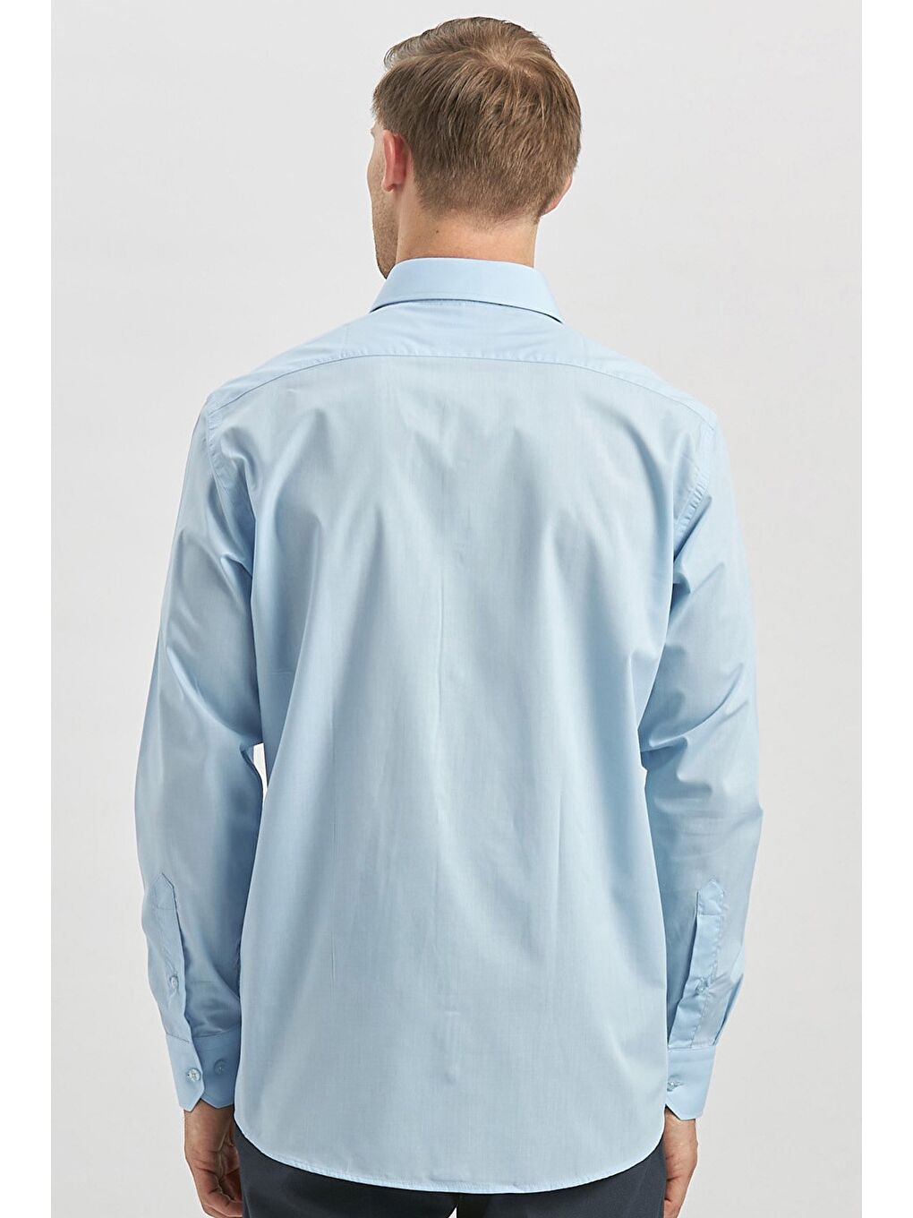 Koyu Mavi Uzun Kollu   Sert Yaka Cepli  Pamuklu Basic Comfort Fit Rahat Kesim Gömlek 1004240051-5