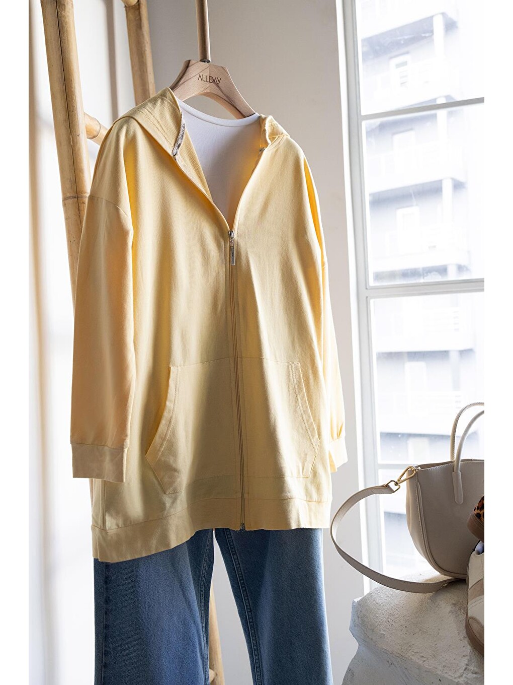 Açık Sarı-kapüşonlu Sweat Hırka-1