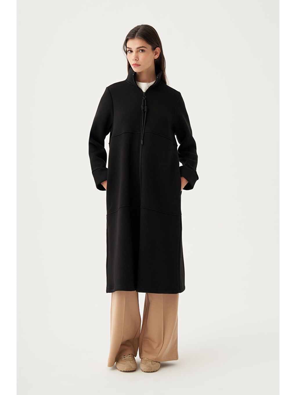 Siyah-Pamuklu Düğüm Kordonlu Sweatshirt-1