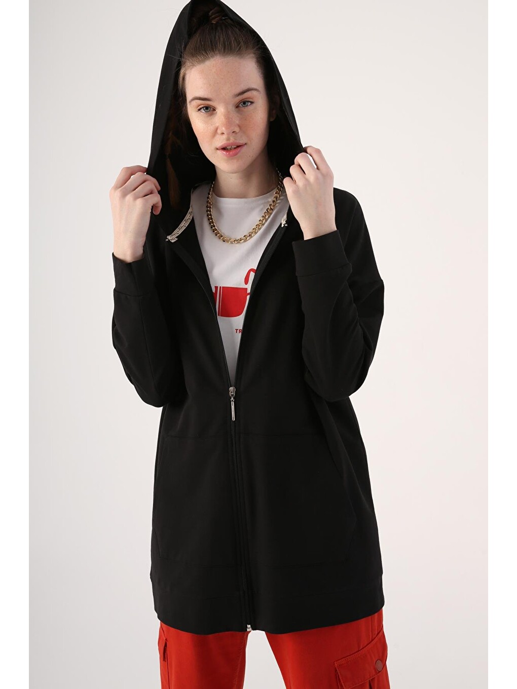 Siyah-kapüşonlu Sweat Hırka