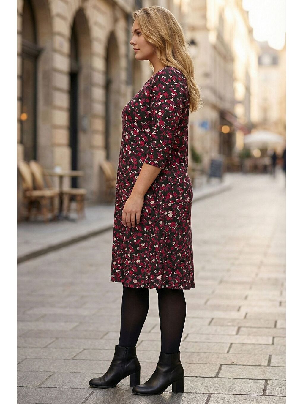 Büyük Beden Bisiklet Yaka Bordo Çiçek Desenli Dökümlü Cepli Diz Altı Elbise 270453-5