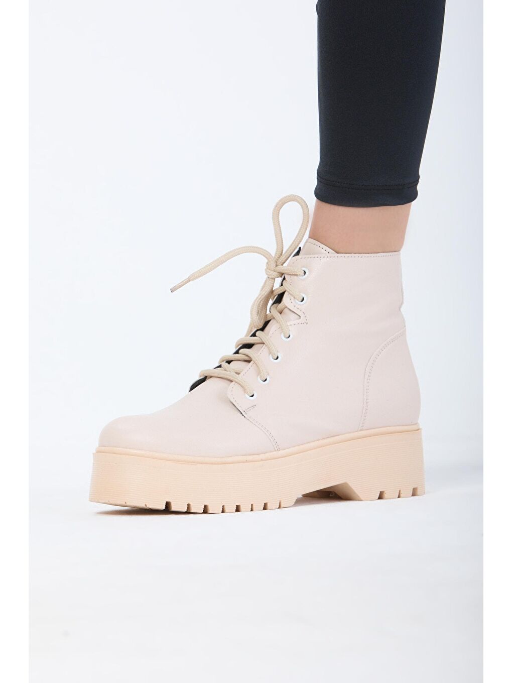Kadın Bej Bot - 24126-1