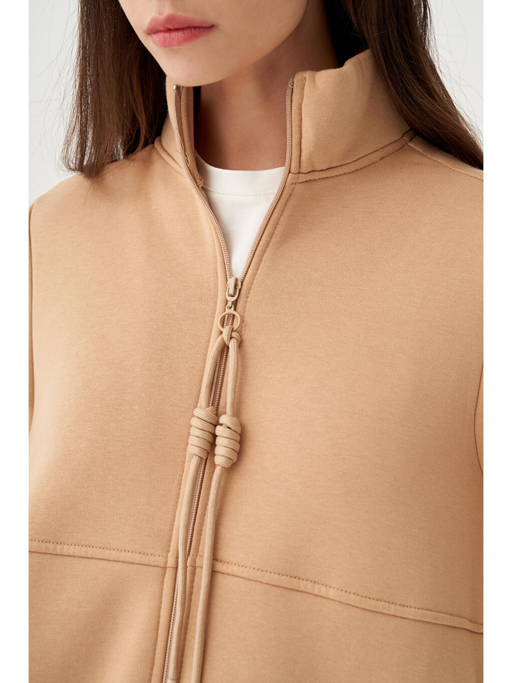 Bej-Pamuklu Düğüm Kordonlu Sweatshirt-4