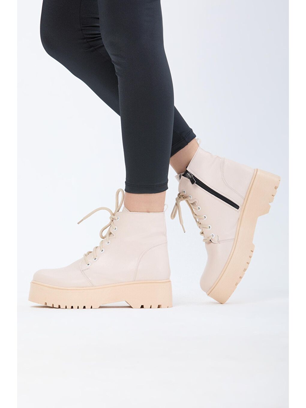Kadın Bej Bot - 24126-2