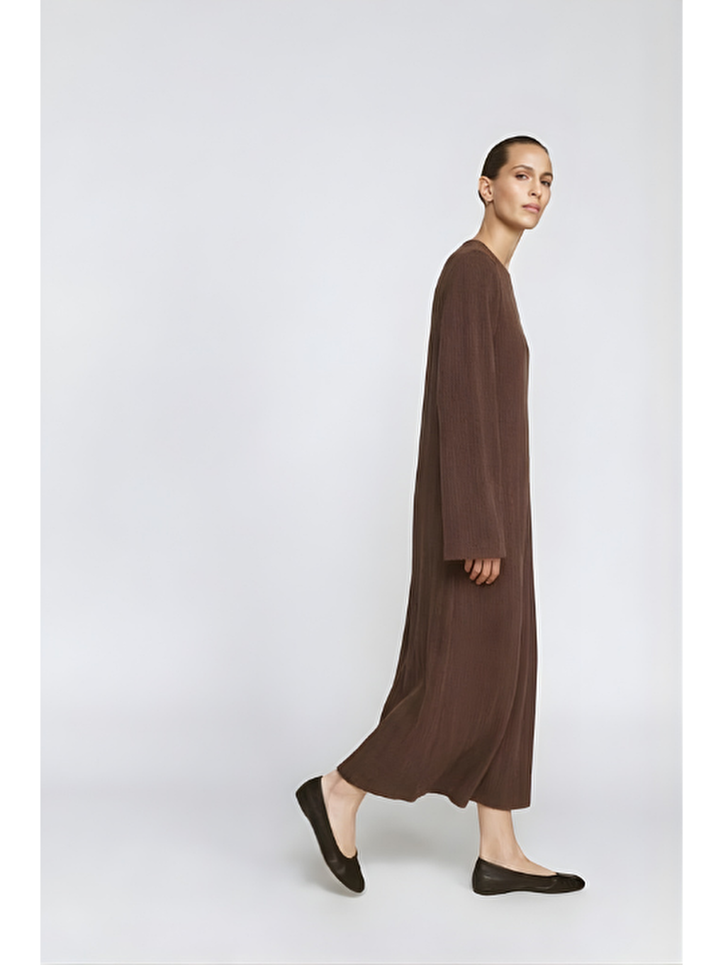 Kahverengi Dokulu Rahat Kesim Triko Elbise Kahve-3