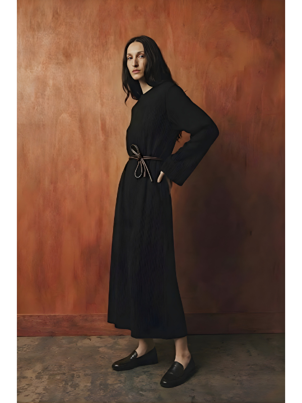 Dokulu Rahat Kesim Triko Elbise Siyah-1