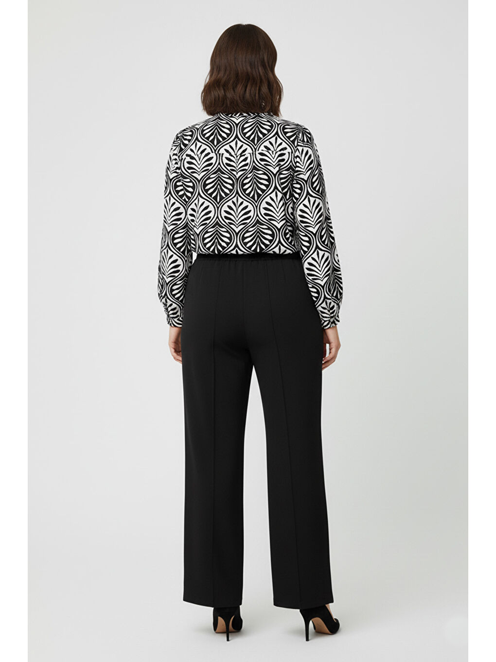 Siyah Desenli Bol Kesim Bluz-1