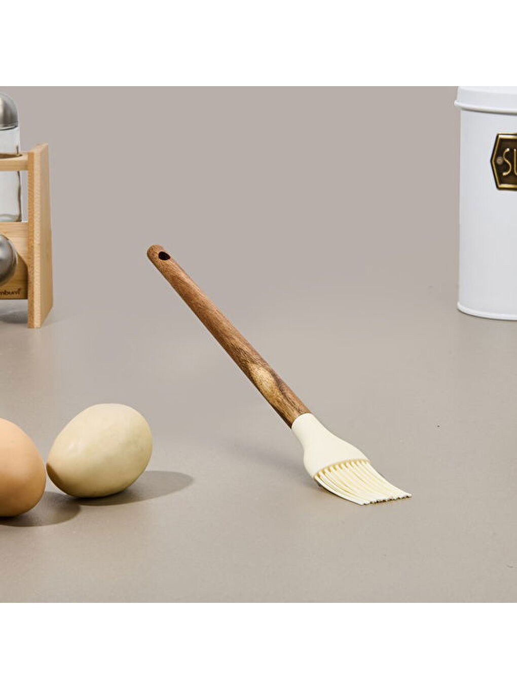 Akasya Saplı Silikon Yumurta Fırçası - Kahverengi / Krem