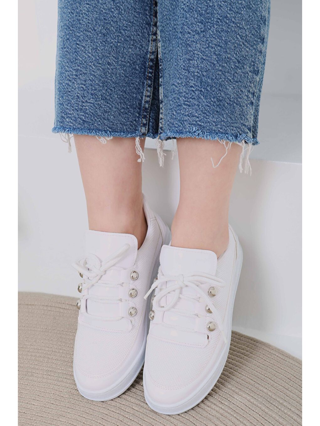 Kadın Beyaz Rugan Spor Ayakkabı - 27068-1