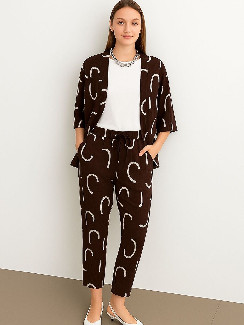 Kadın Kahverengi Desenli Kimono Gömlek Pantolon Takım