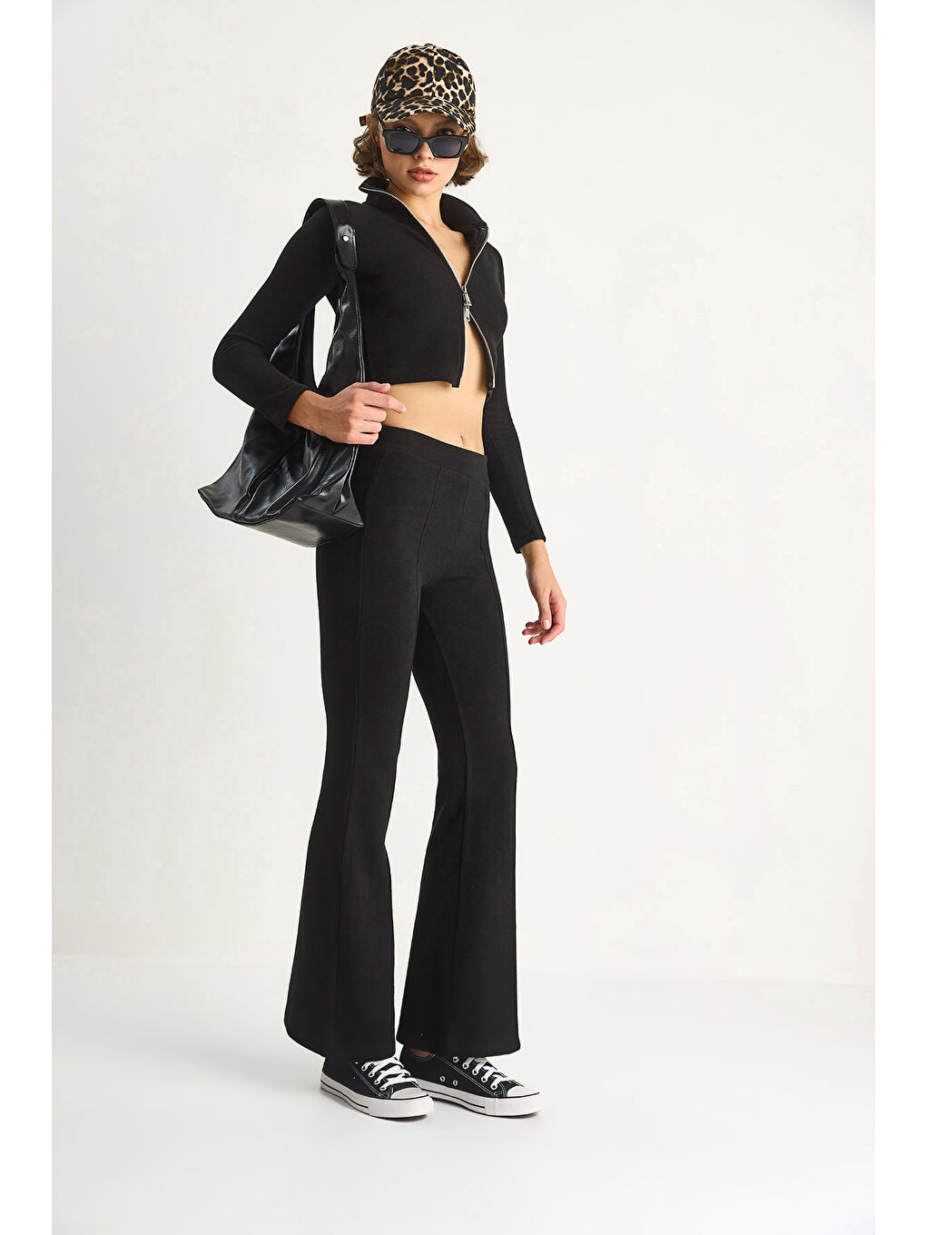 Siyah Kadın Fitilli Örme Kumaş Çift Fermuar Detaylı Balıkçı Yaka Alt-Üst Takım-1