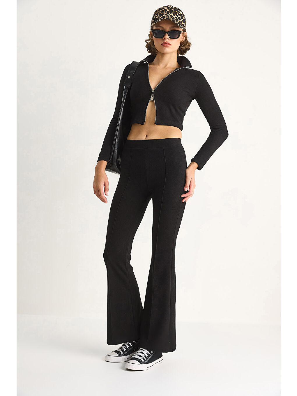 Siyah Kadın Fitilli Örme Kumaş Çift Fermuar Detaylı Balıkçı Yaka Alt-Üst Takım-2