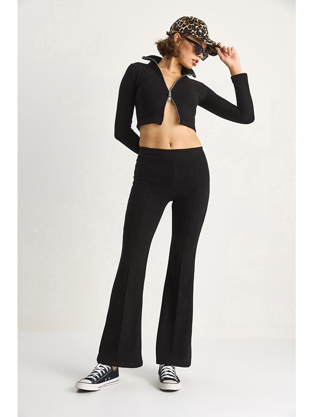 Siyah Kadın Fitilli Örme Kumaş Çift Fermuar Detaylı Balıkçı Yaka Alt-Üst Takım-4