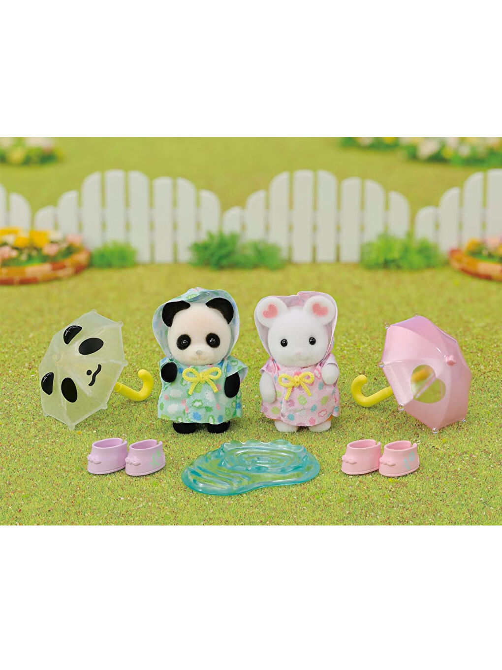 Sylvanian Families Renksiz Anaokulu Arkadaşları Yağmurlu Gün İkilisi 5748 - 2