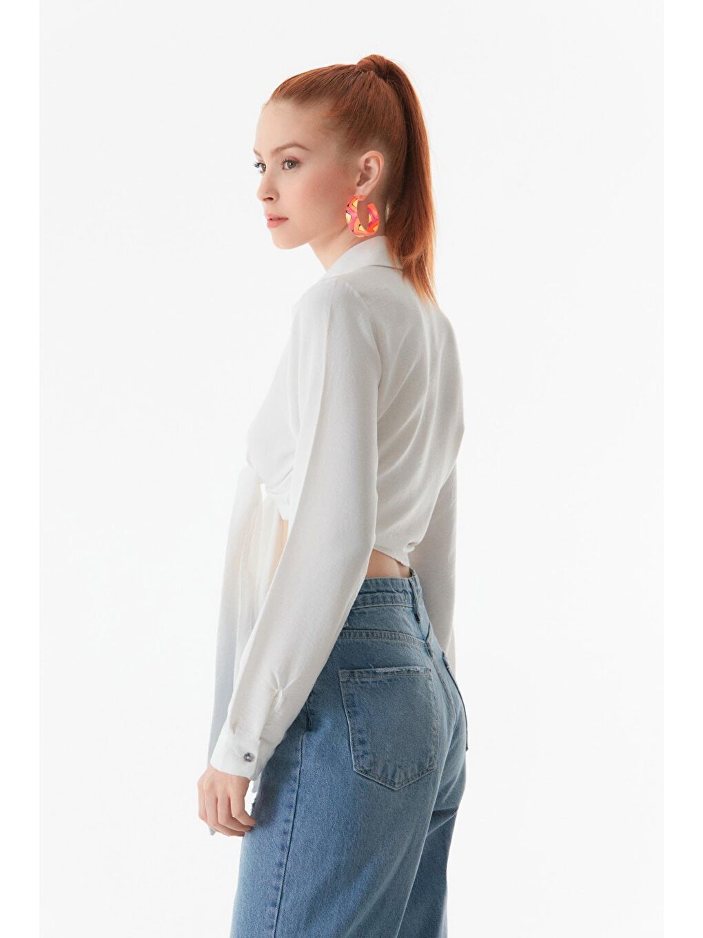 Ekru Basic Bağlamalı Crop Gömlek-4