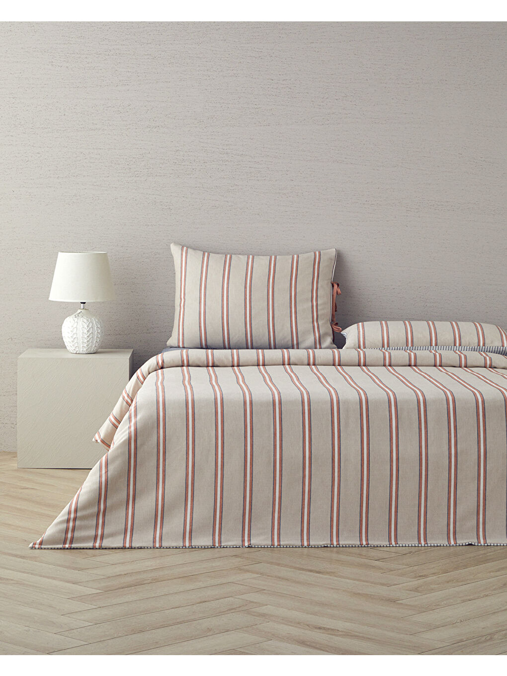 Kahverengi Cool Stripe İpliği Boyalı King Size Nevresim Takımı Terracota - Bej