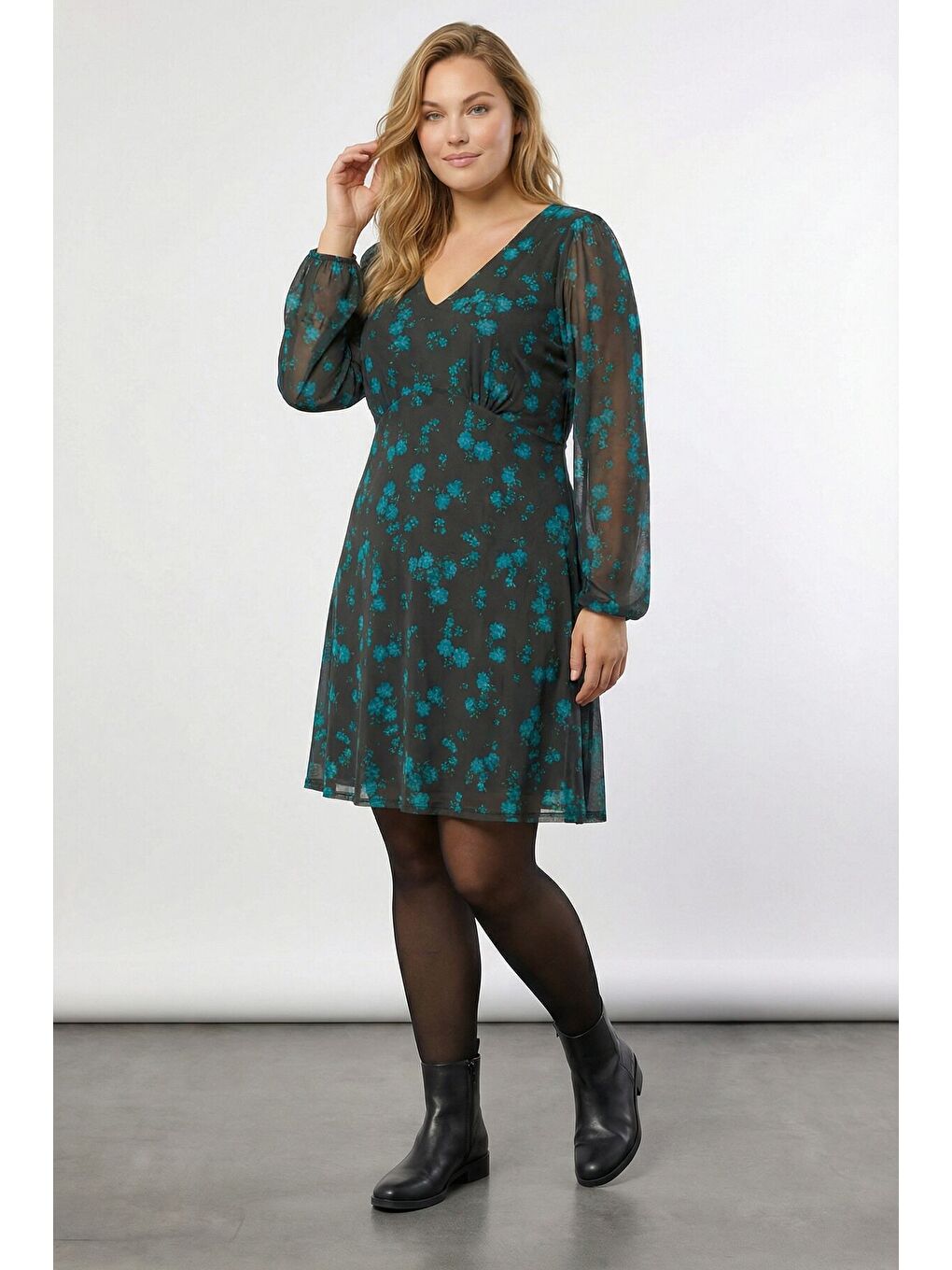 Mavi Büyük Beden Siyah Çiçek Desenli Kolları Tül Elbise 270367-3