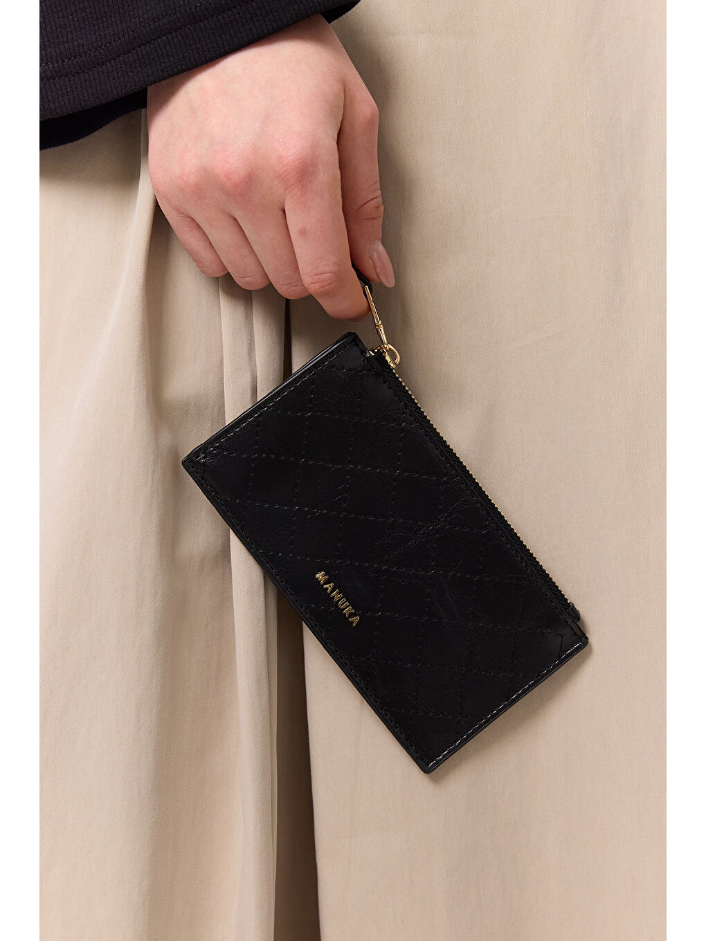 Siyah FERMUAR KAPAMALI KARTLIK SİYAH-1