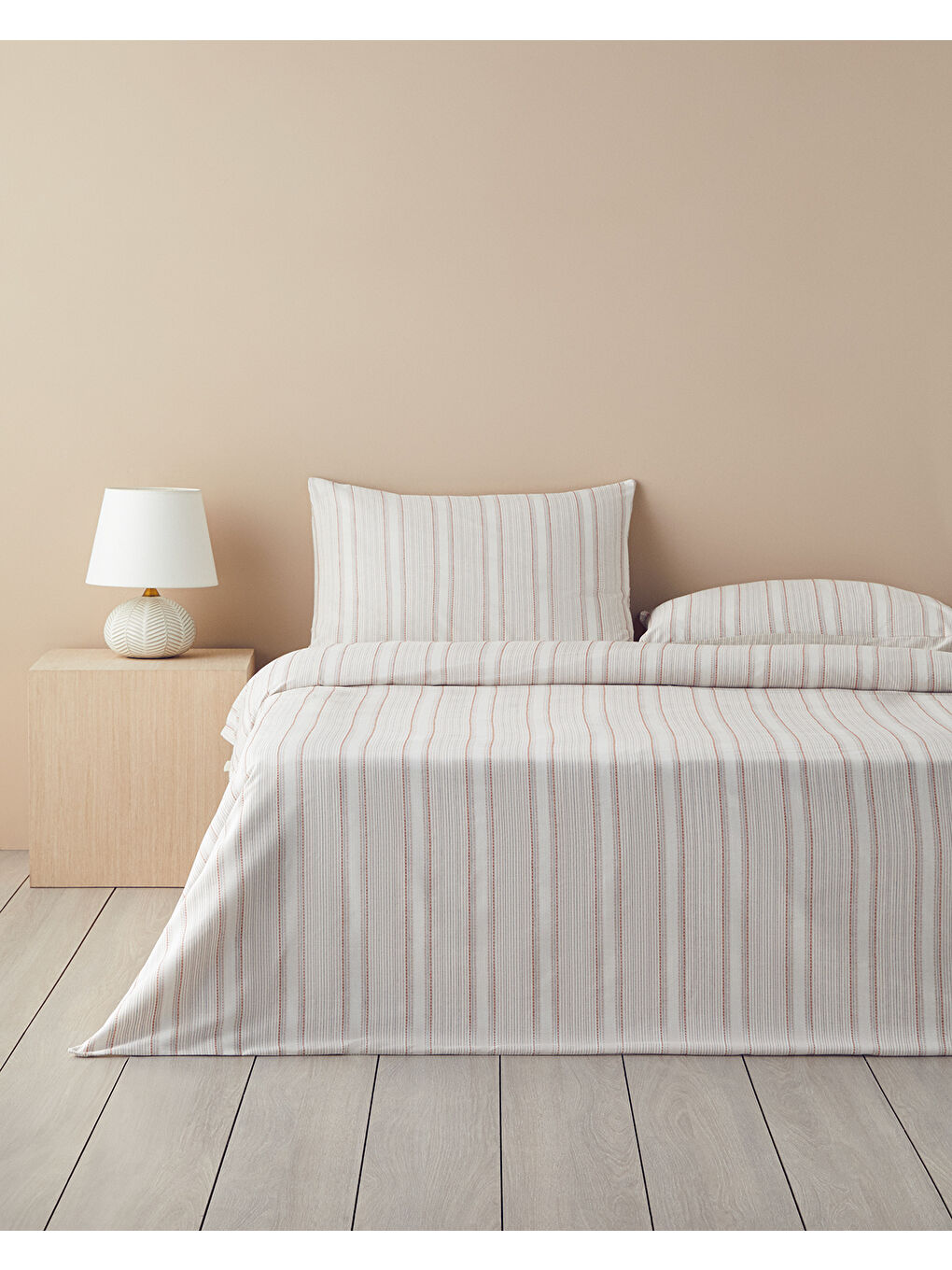 Kahverengi Liny İpliği Boyalı King Size Nevresim Takımı 240x220 cm Terracotta