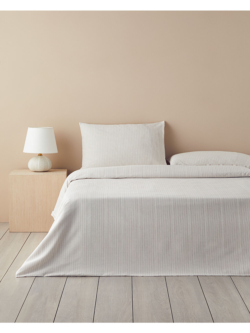 Kahverengi Liny İpliği Boyalı King Size Nevresim Takımı 240x220 cm Terracotta-1