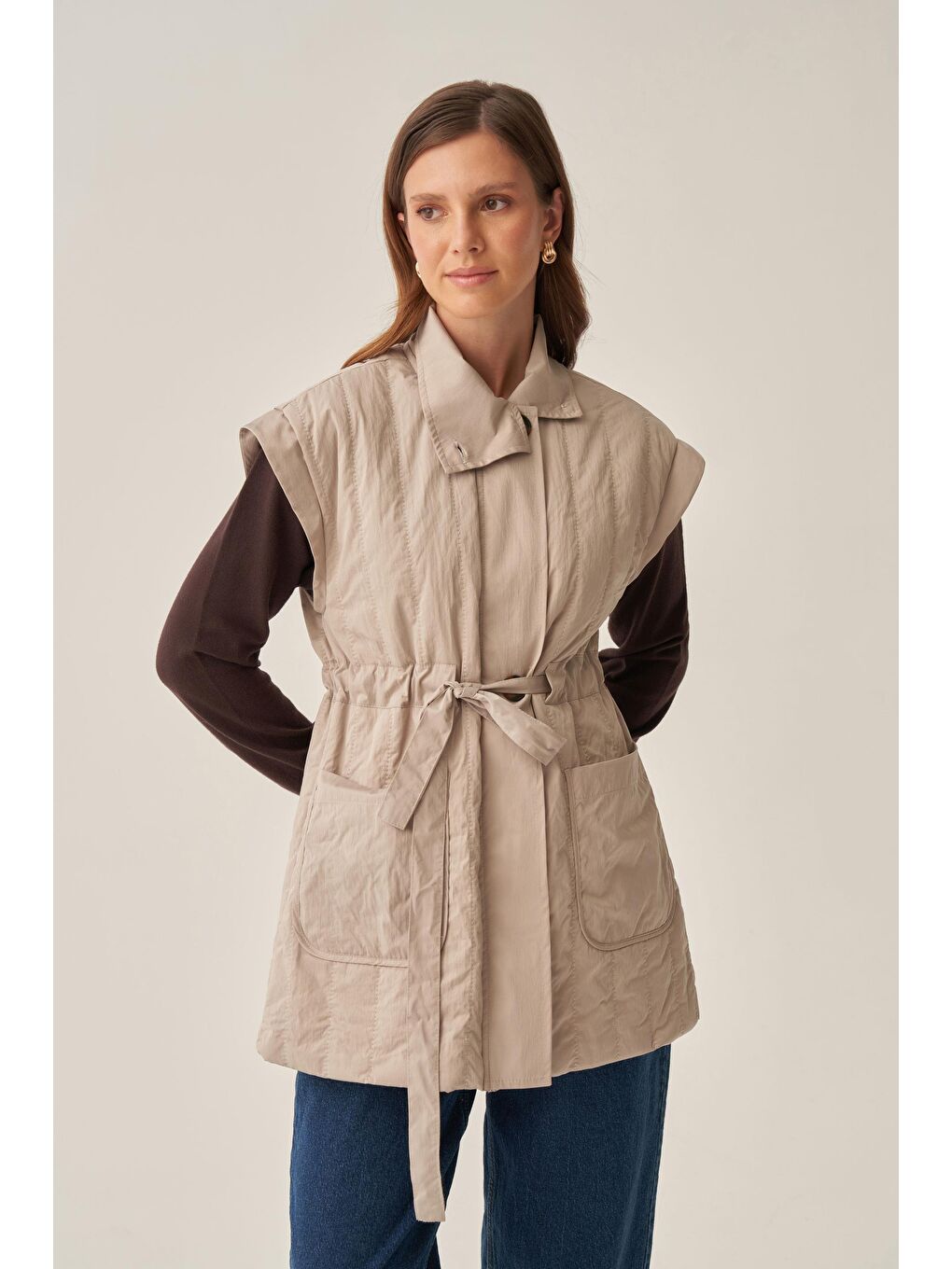 Bej Taş-Düğmeli Kemerli Kapitone Yelek-2