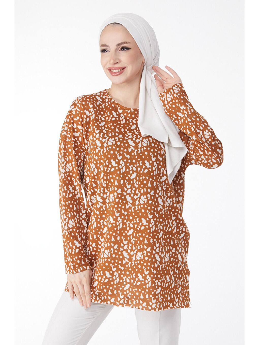 Bej Bisiklet Yaka Kadın Vizon Desenli Bluz - 24735-2