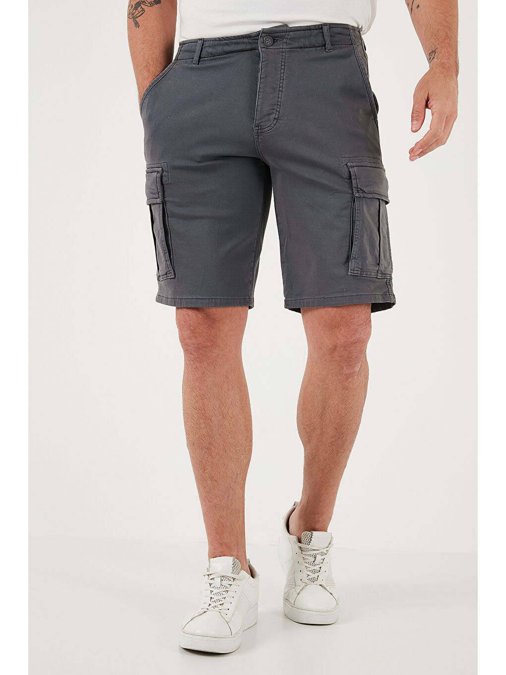 Gri Streç Pamuklu Regular Fit Normal Bel Kargo Cepli Şort 4510S79MILAN-1