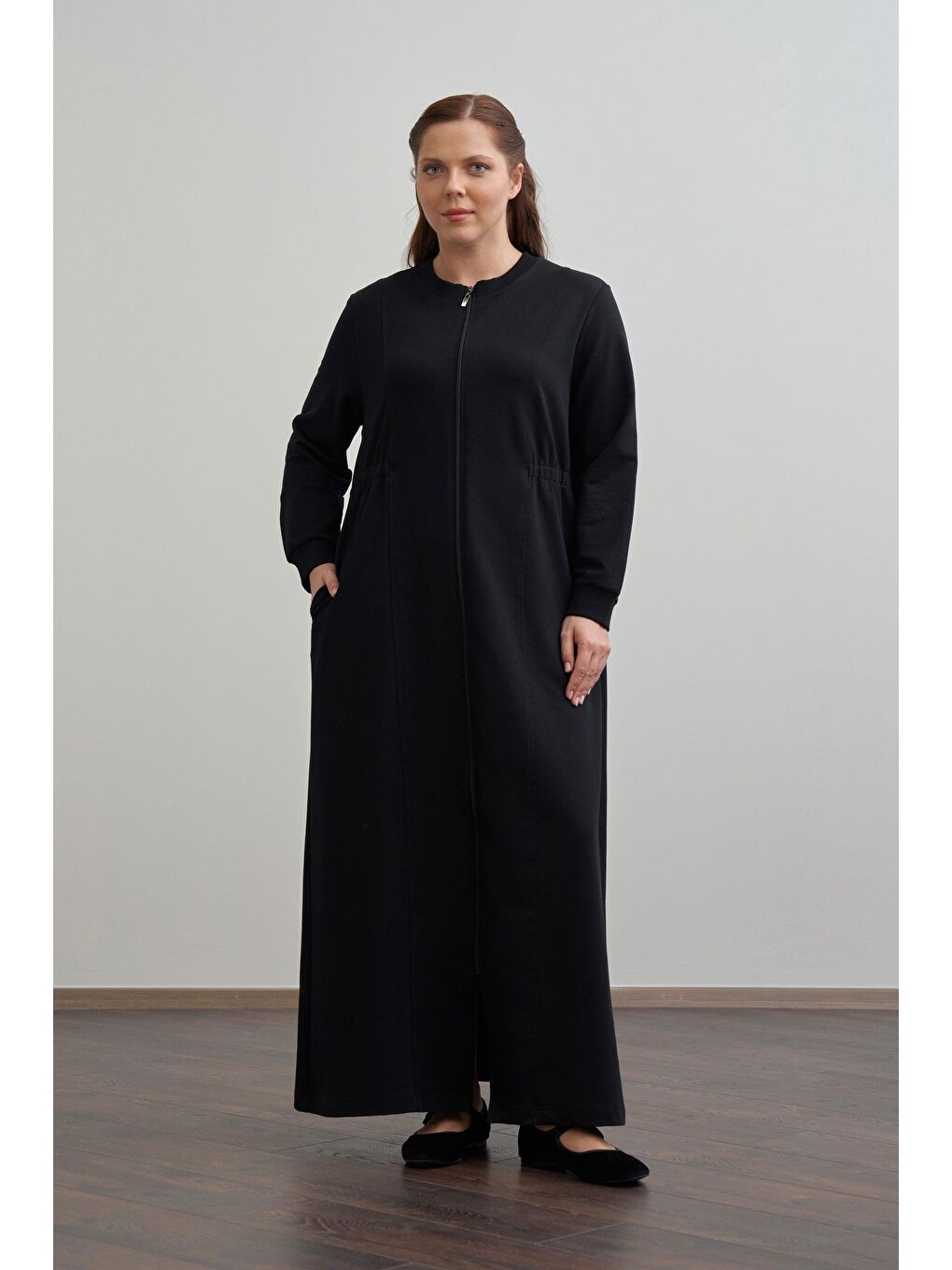 Siyah-Pamuklu Fermuarlı Uzun Ferace
